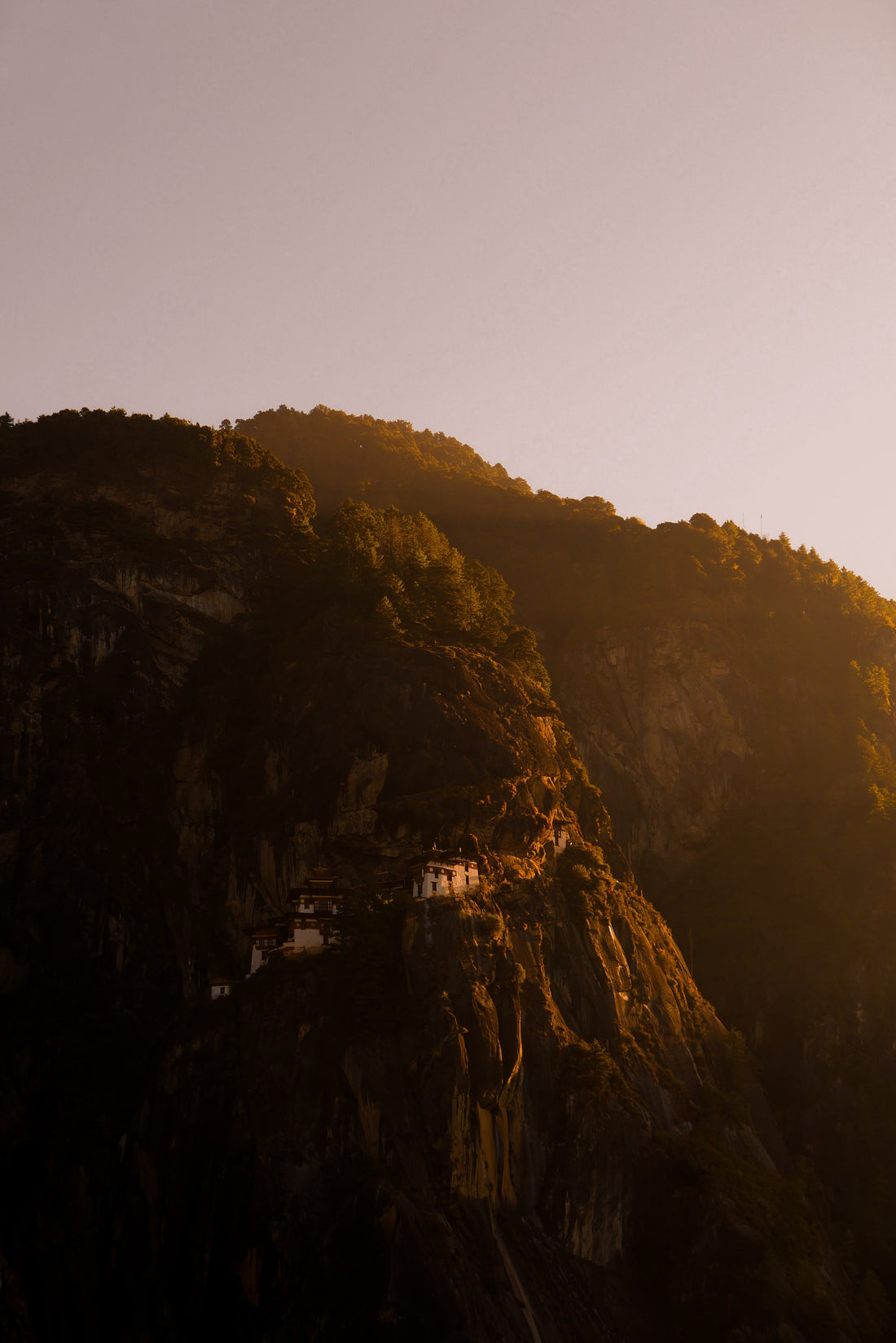 Bhutan: on connection