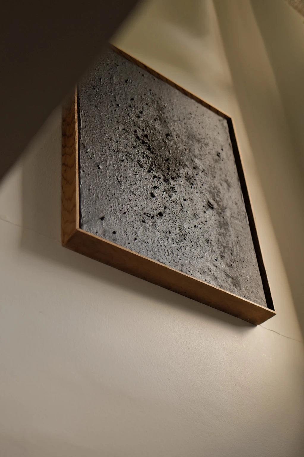 Float, medium/large II (Pangri Zampa)